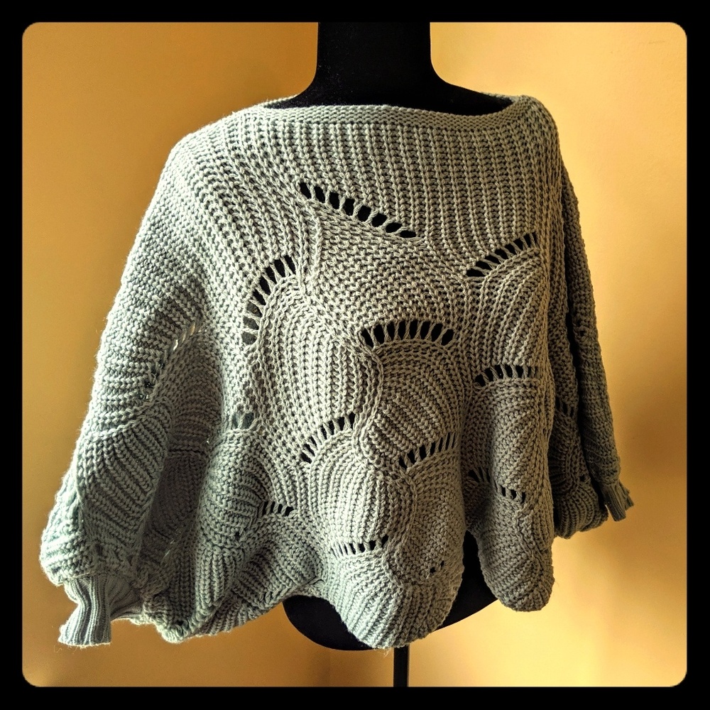 Crop open weave crop sweater - never worn!